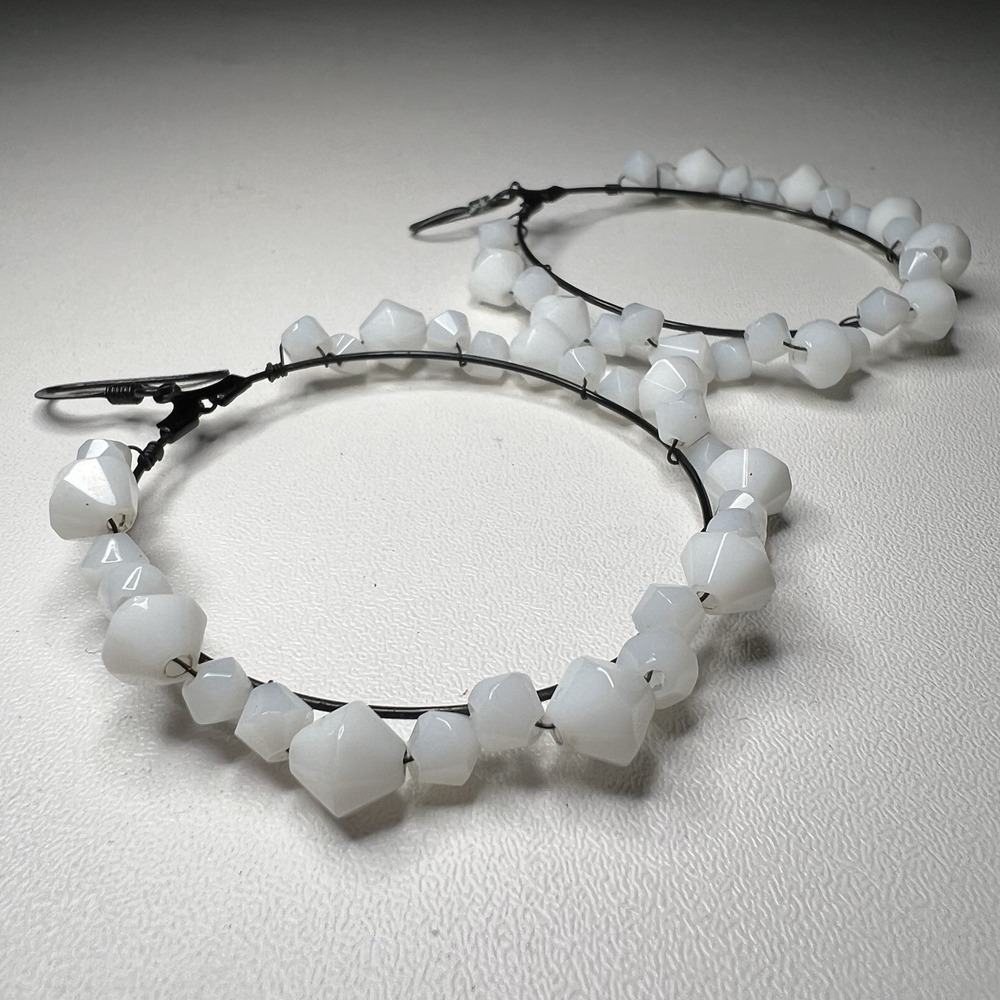 Vintage Faceted Beaded Hoop Earrings Black Wire Frame